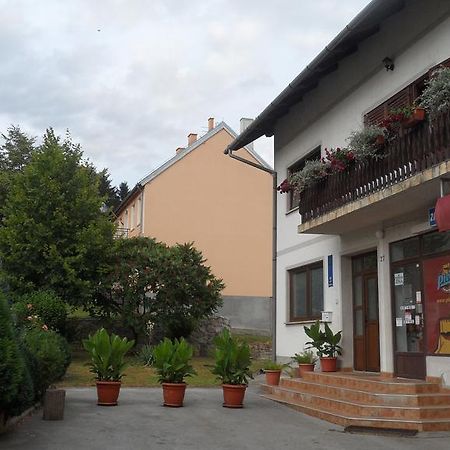 Apartment Rendulic Раковица Екстериор снимка
