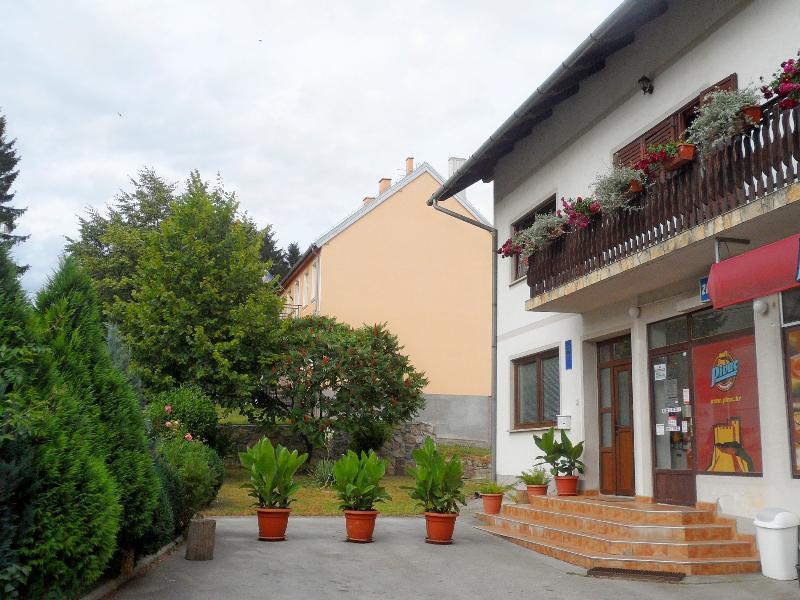 Apartment Rendulic Раковица Екстериор снимка
